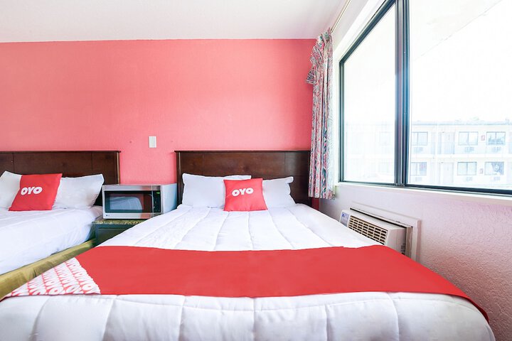 Room 21 of 27