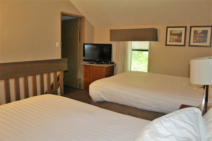 Room 124 of 145