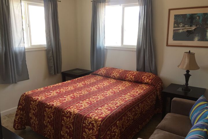 Room 40 of 66