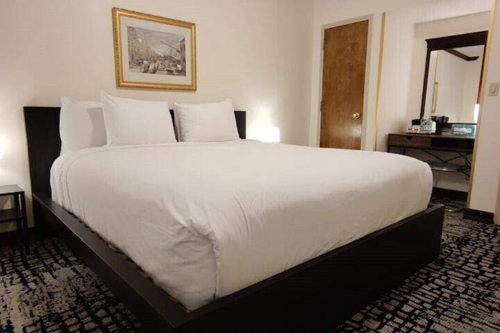 Room 13 of 55
