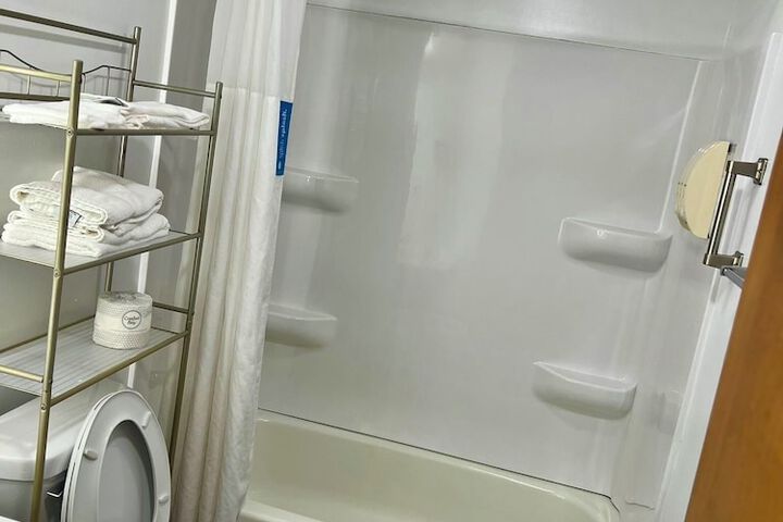 Travelodge by Wyndham Gallipolis