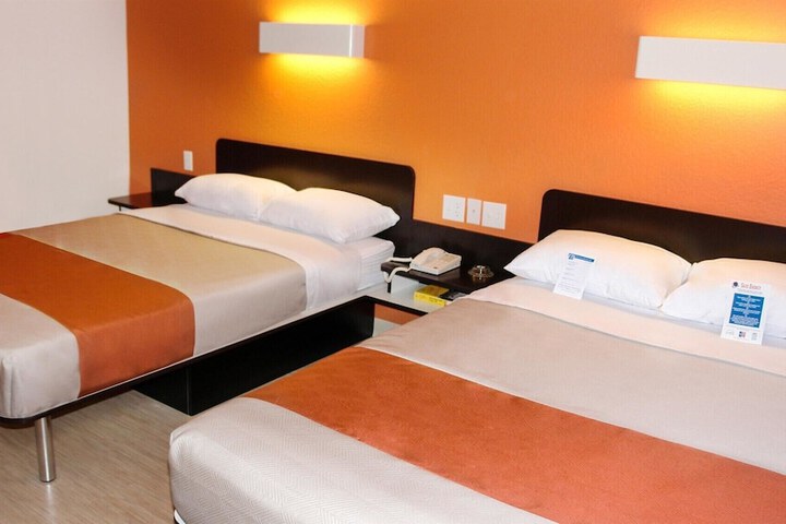 Motel 6 Tulsa OK