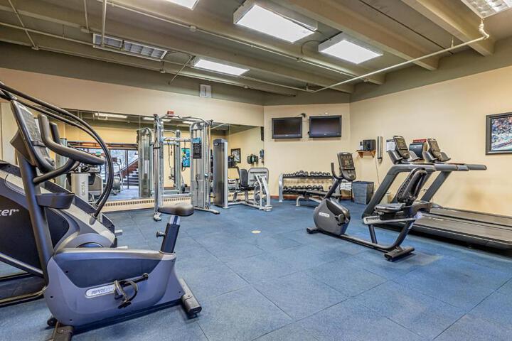 Beaver Run Resort 4237 by Great Western Lodging