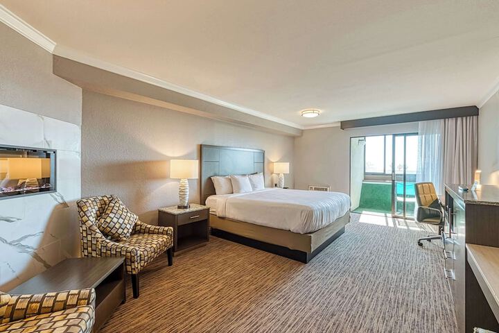 Room 121 of 150
