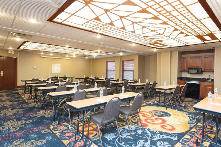 Hampton Inn Seymour
