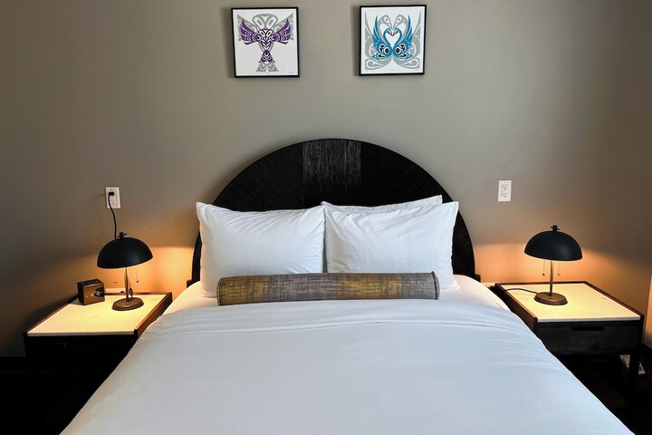Room 13 of 53