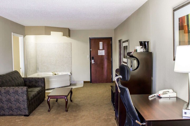 Quality Inn & Suites Wilson I-95