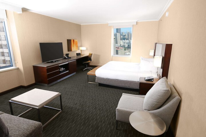 Room 137 of 249
