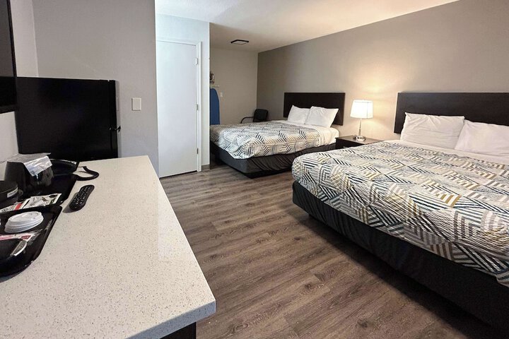 Studio 6 Suites Vancouver Wa - Waterfront