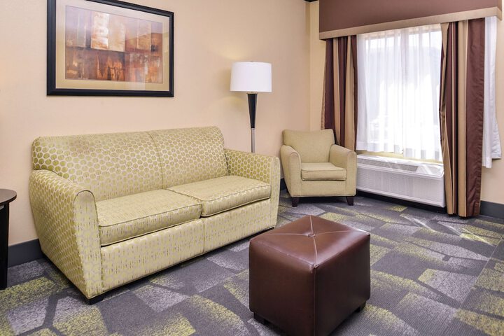 Room 30 of 67