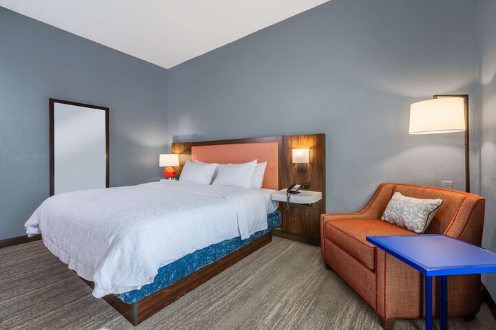 Hampton Inn & Suites Hopkinsville