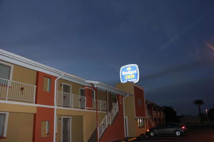 Budget Inn
