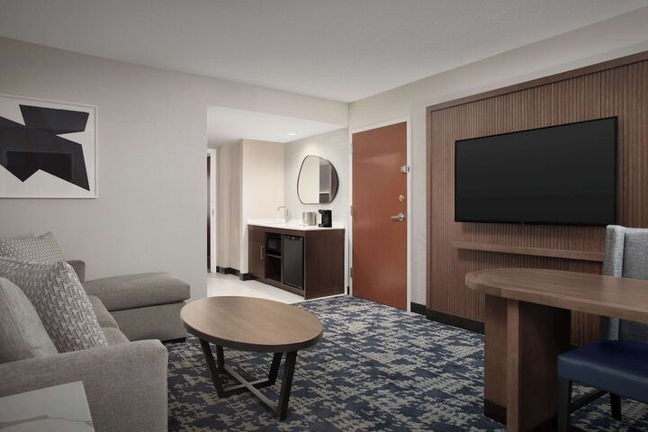 Room 38 of 53