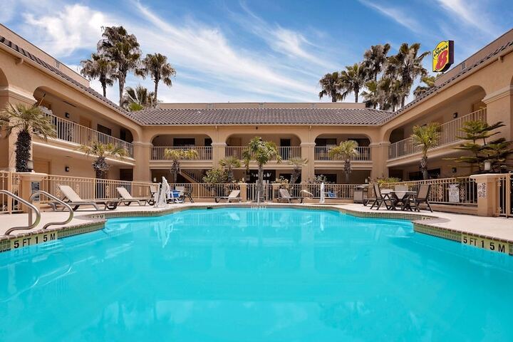 Pool 3 of 13