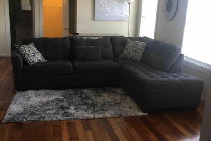 Lovely one bedroom with free parking