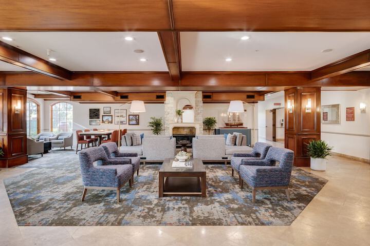 Ayres Suites Mission Viejo – Lake Forest