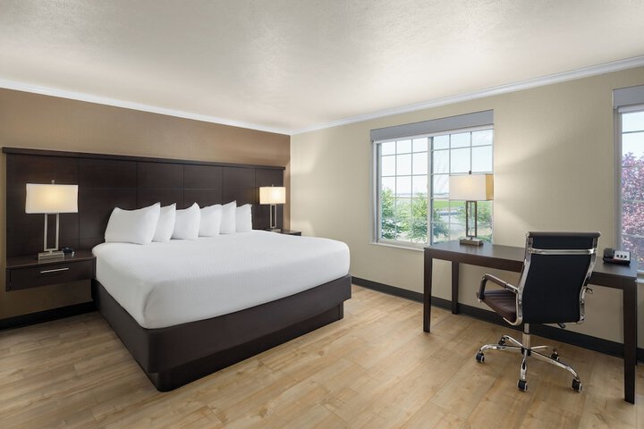 Room 46 of 60