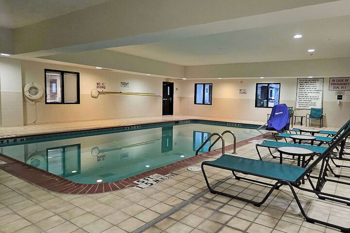 Pool 6 of 55