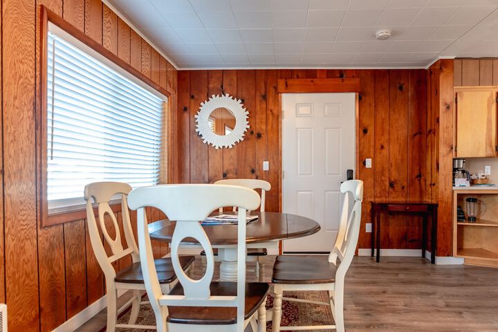 Terimore Bayfront Inn