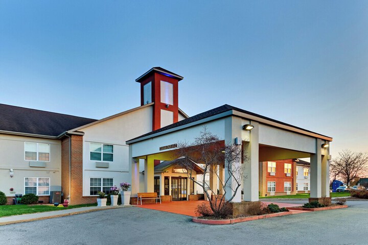 Holiday Inn Express Hotel & Suites Bad Axe by IHG