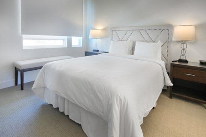 Room 34 of 60