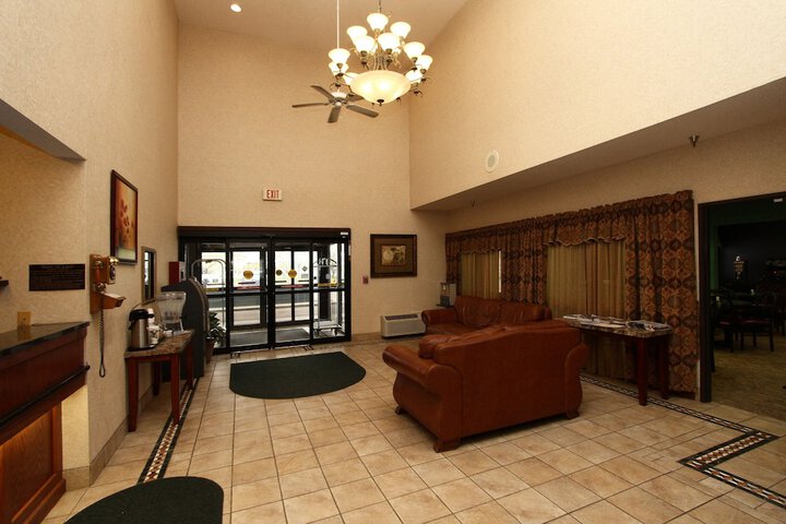 Business Center 44 of 45
