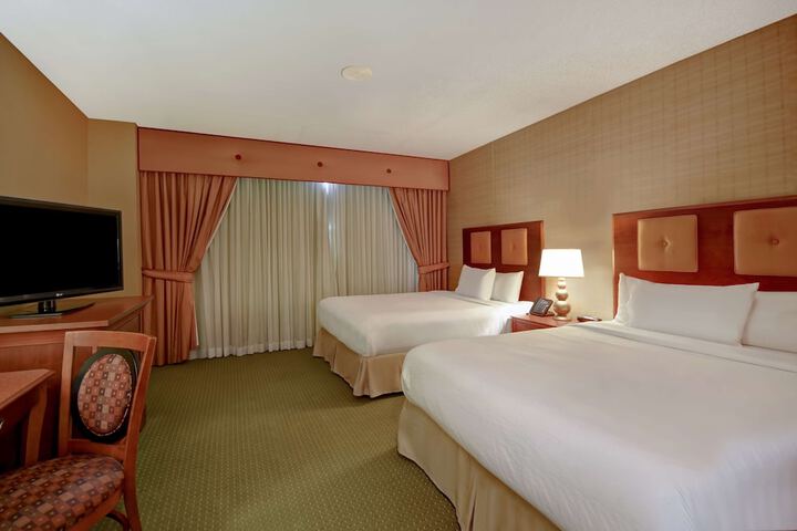 Room 37 of 62