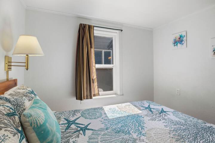 Oceanside Ocean Front Cabins