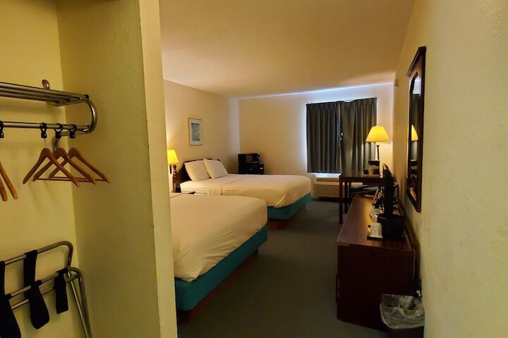 Room 65 of 87