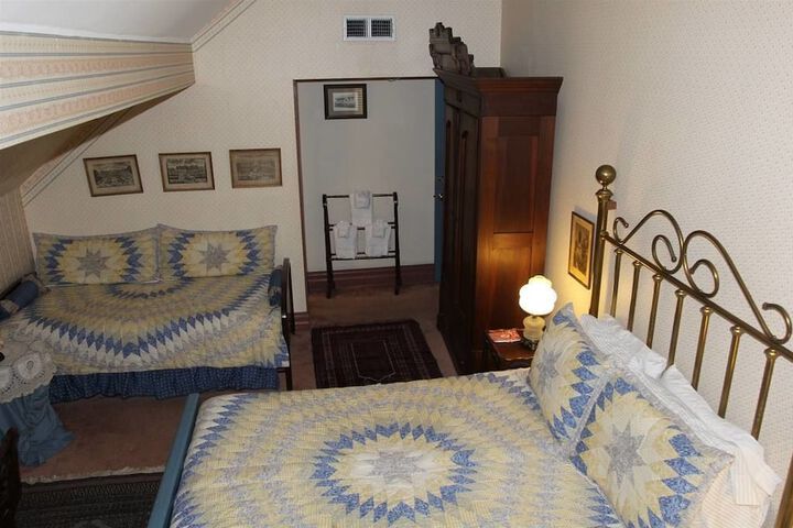 Room 37 of 109