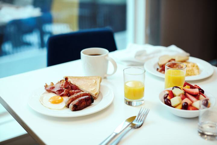 Breakfast/Coffee Service 26 of 30
