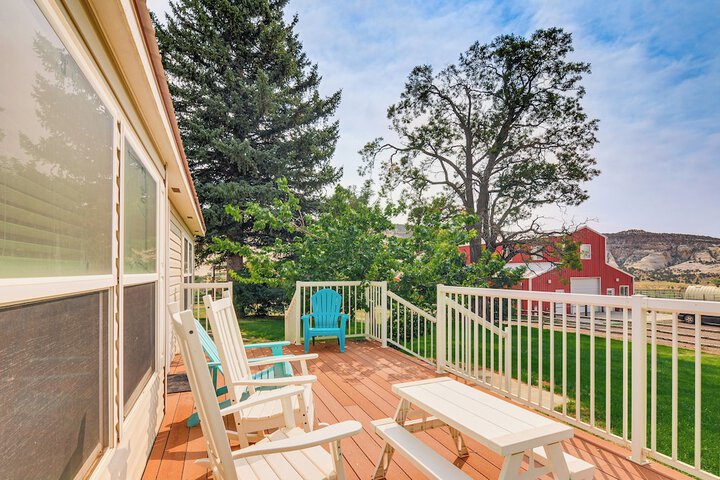 Ranch House in Boulder! Gateway to Nearby Parks!