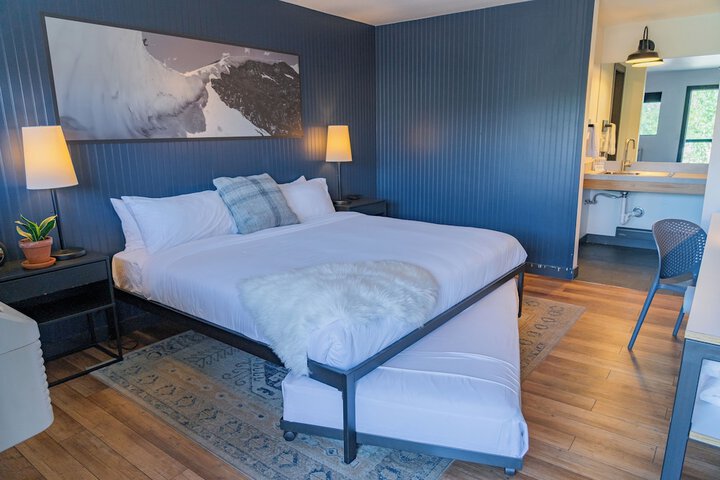 Room 21 of 42