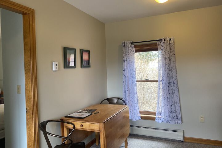 Room 145 of 294