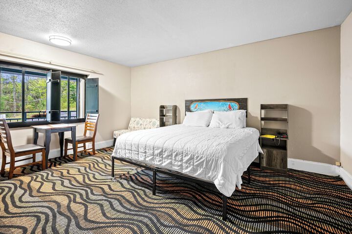Room 21 of 79