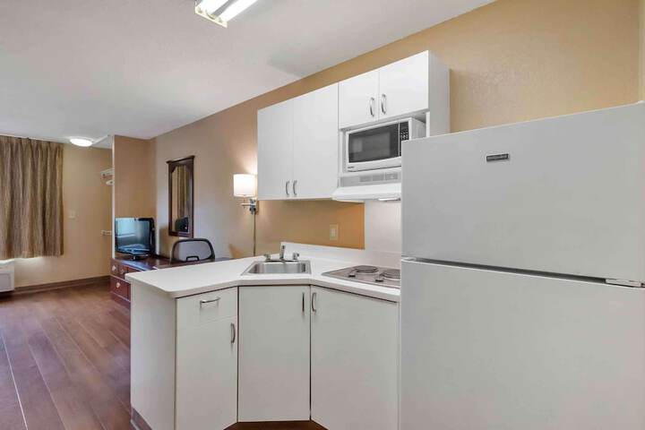 Room 16 of 23