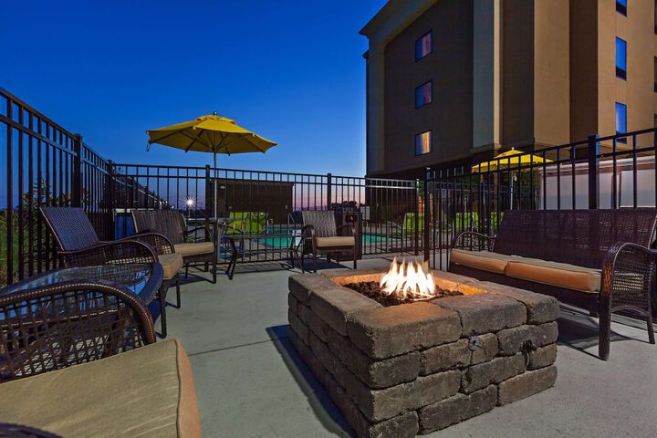 Terrace/Patio 30 of 31