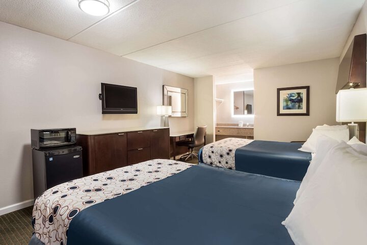 Rodeway Inn Greenwood