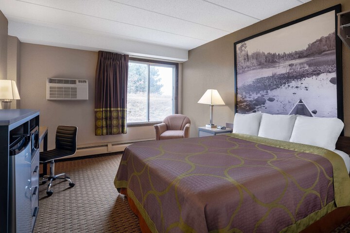 Room 22 of 27