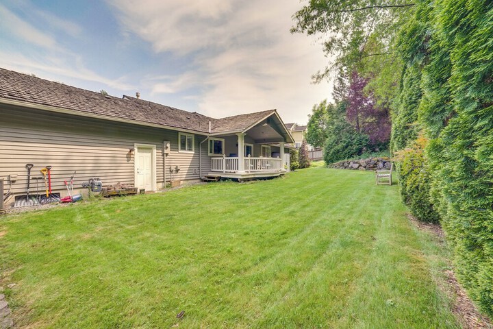 Issaquah Retreat Near Lake Sammamish State Park!