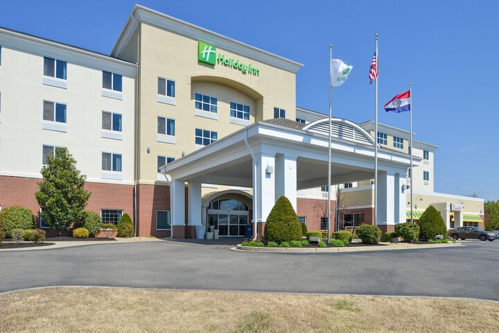 Holiday Inn Poplar Bluff by IHG