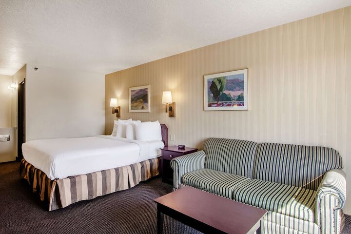 Americas Best Value Inn & Suites Ft. Collins E at I-25