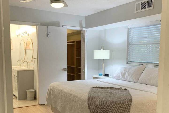 Poolside Retreat Boynton Beach