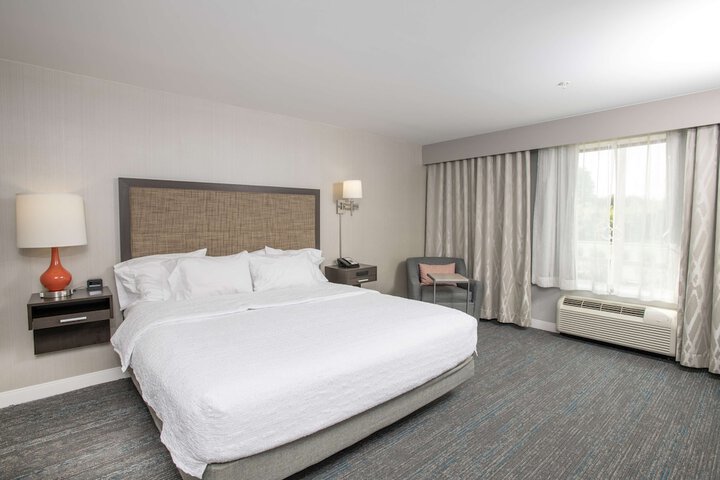 Room 15 of 62