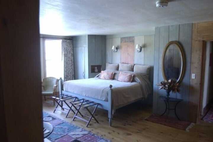Room 14 of 67