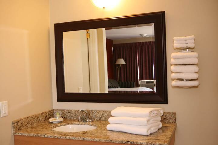 Room 21 of 37
