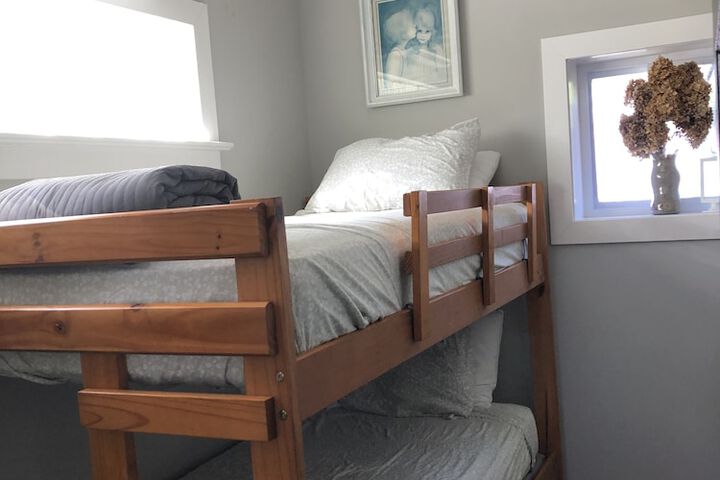 Room 16 of 74