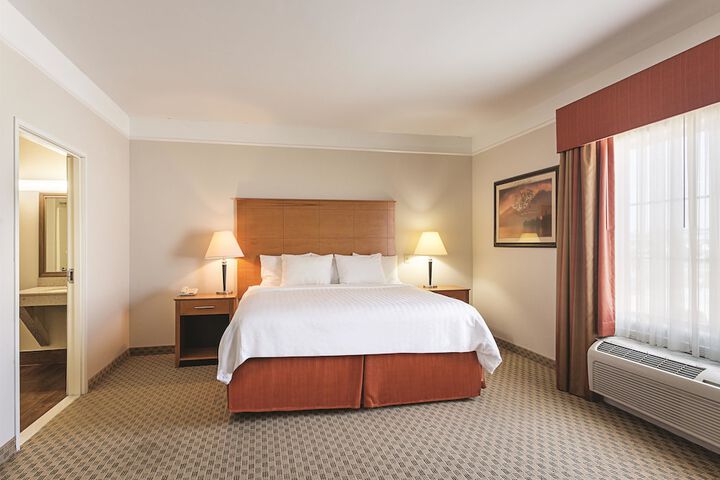 Baymont by Wyndham Brenham