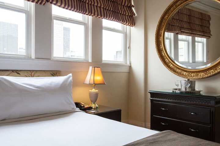 Room 31 of 50