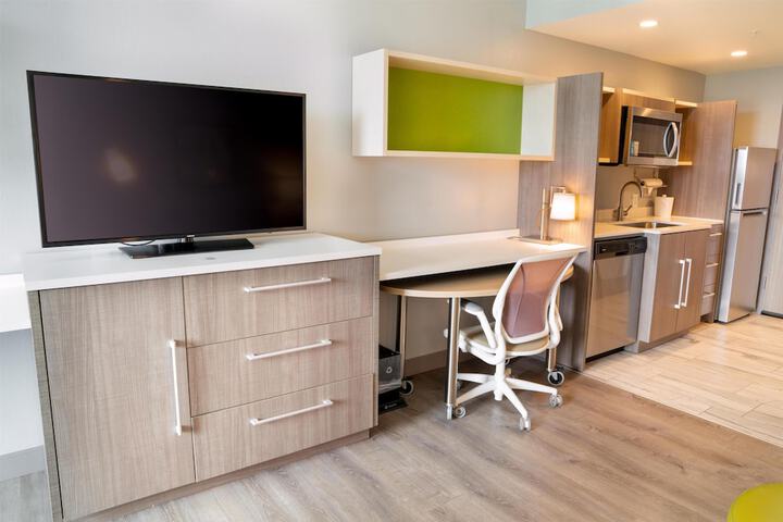Home2 Suites by Hilton Jacksonville-South / St. Johns Town Ctr